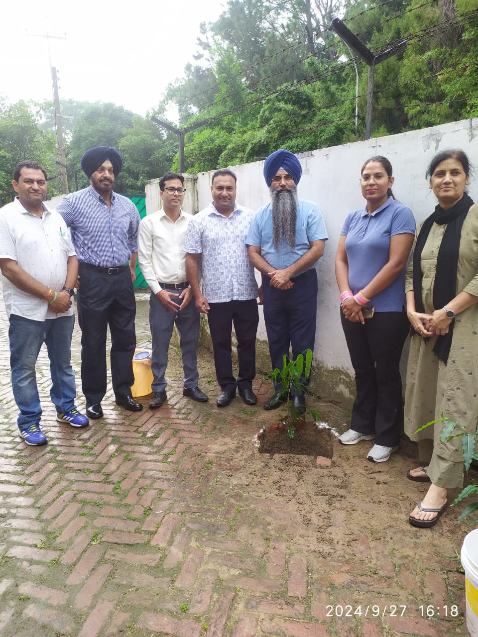 ਪੰਜਾਬ ਯੂਨੀਵਰਸਿਟੀ ਦੇ ਖੇਡ ਹੋਸਟਲਾਂ ਵਿੱਚ ਇੱਕ ਰੁੱਖਾਰੋਪਣ ਮੋਹਿੰਮ ਚਲਾਈ ਗਈ।